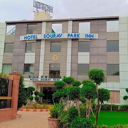 Sourav Park Inn Agra  Ngoại thất bức ảnh